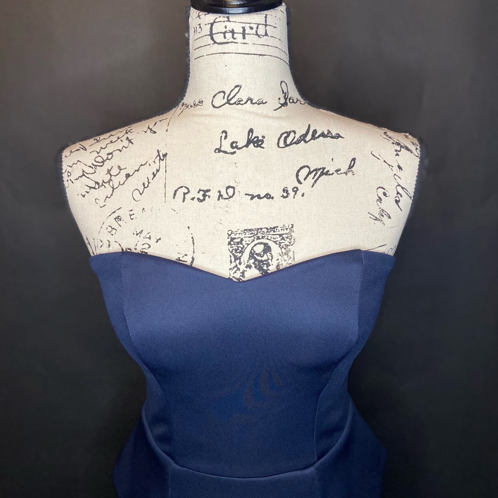 Blue Speechless juniors prom dress